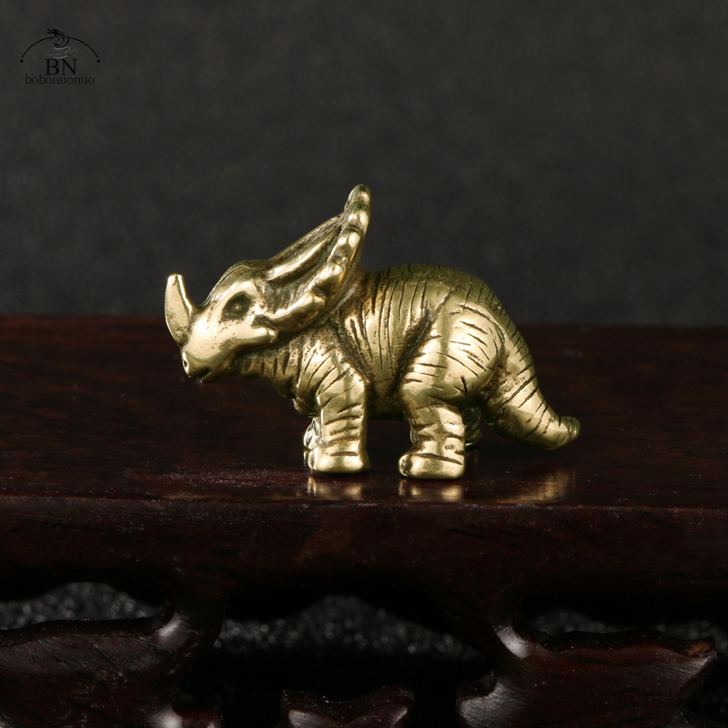 Solid Brass horned dinosaur Ju - Dinosaur And Craft recension och pris
